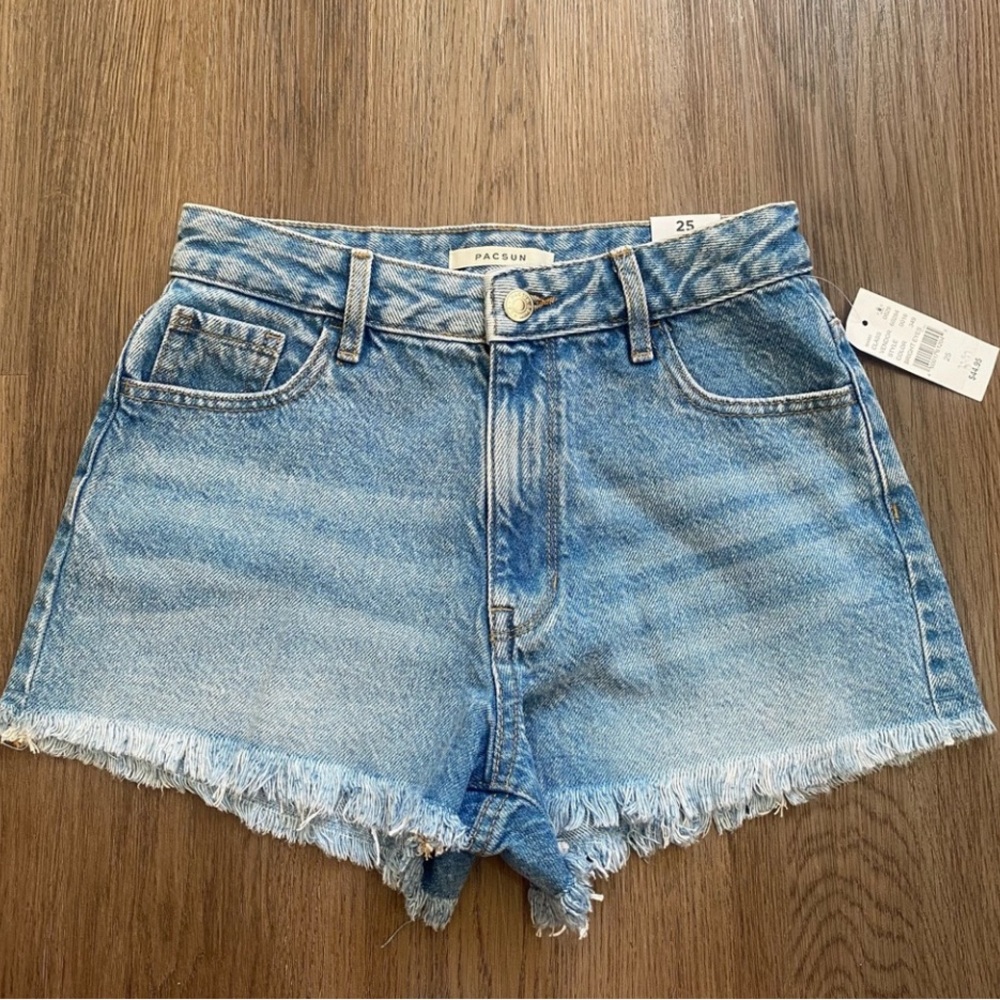 Pac sun Festival shorts size 25 new tags on still